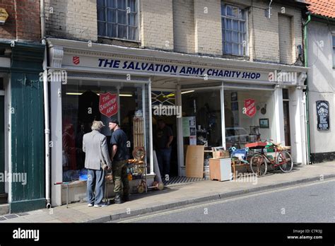 charity shops in lowestoft|Charity Shops near Lowestoft .